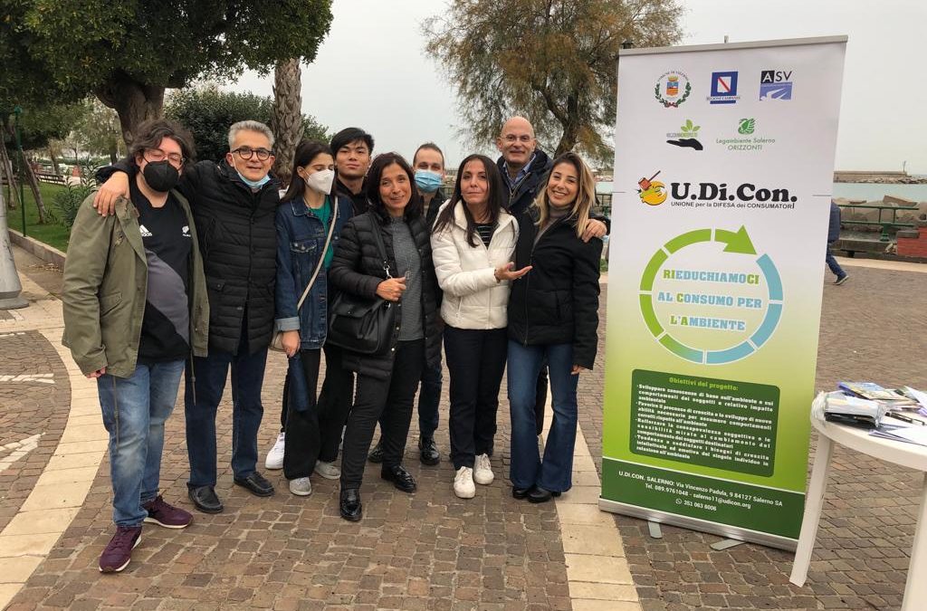 U.Di.Con in piazza con il progetto RIeduchiamoCI al Consumo consapevole per L’Ambiente RI.CI.CLA – Album